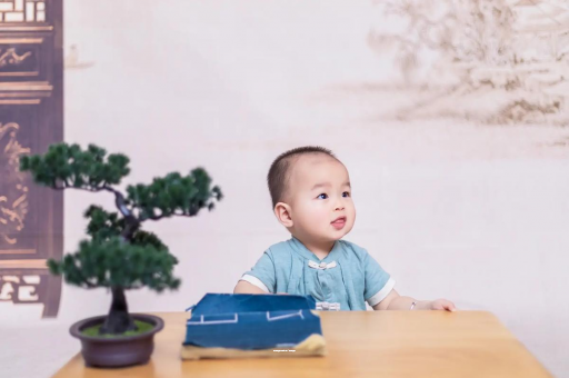 鄂尔多斯宝宝几岁会走路